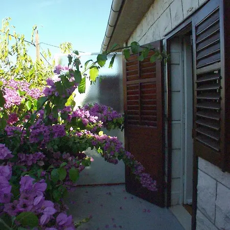 Apartment By The Sea Povlja, Brac - 711